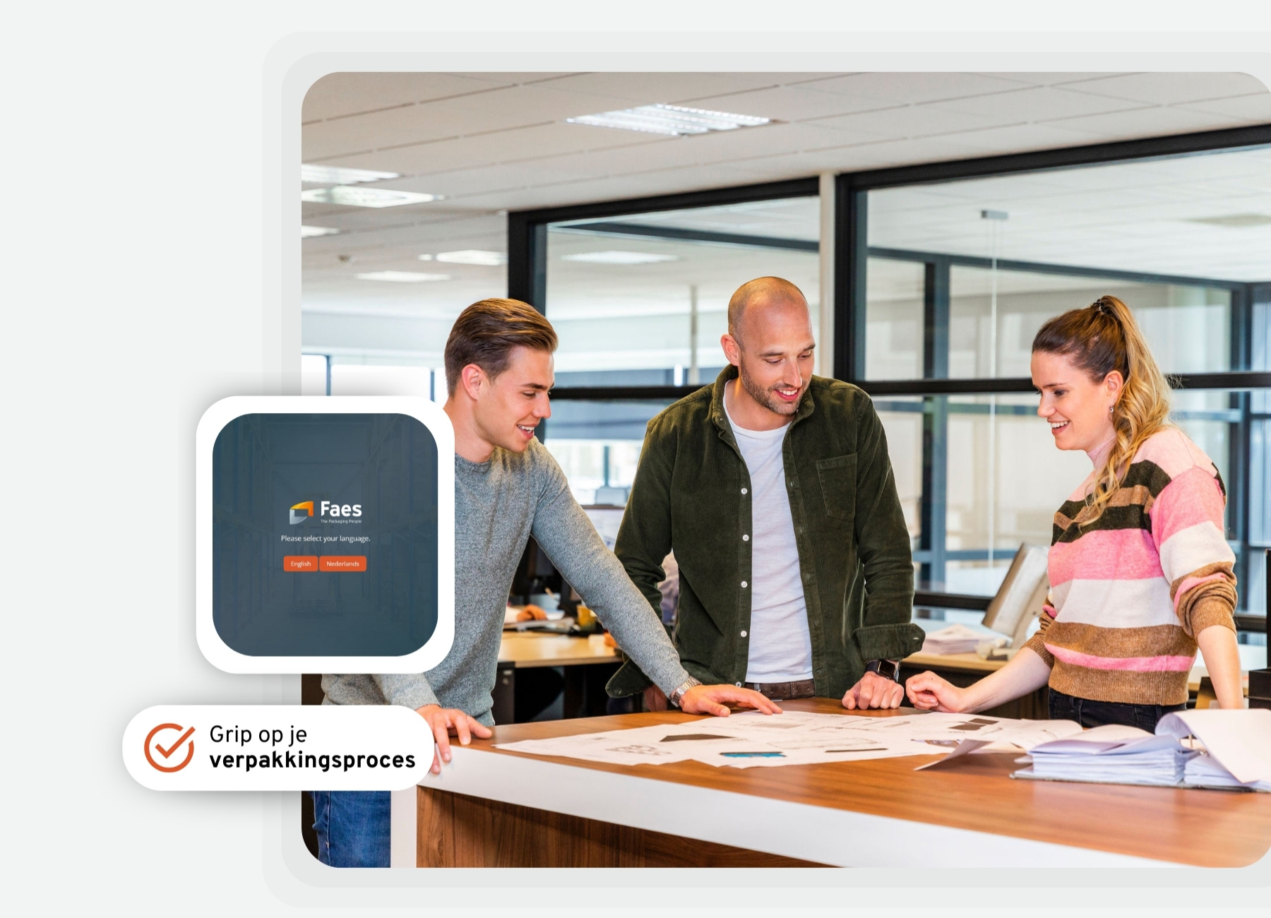 Team bespreekt verpakkingsproces met Faes software om grip en efficiëntie te vergroten