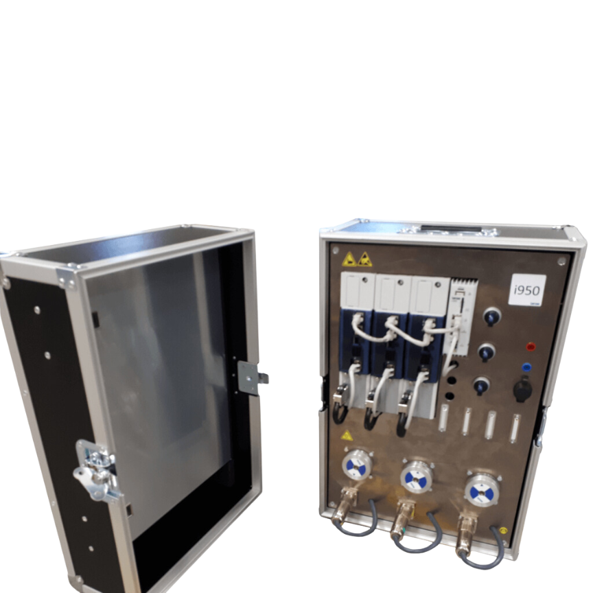 Industriële flightcase met i950 modules en aansluitingen